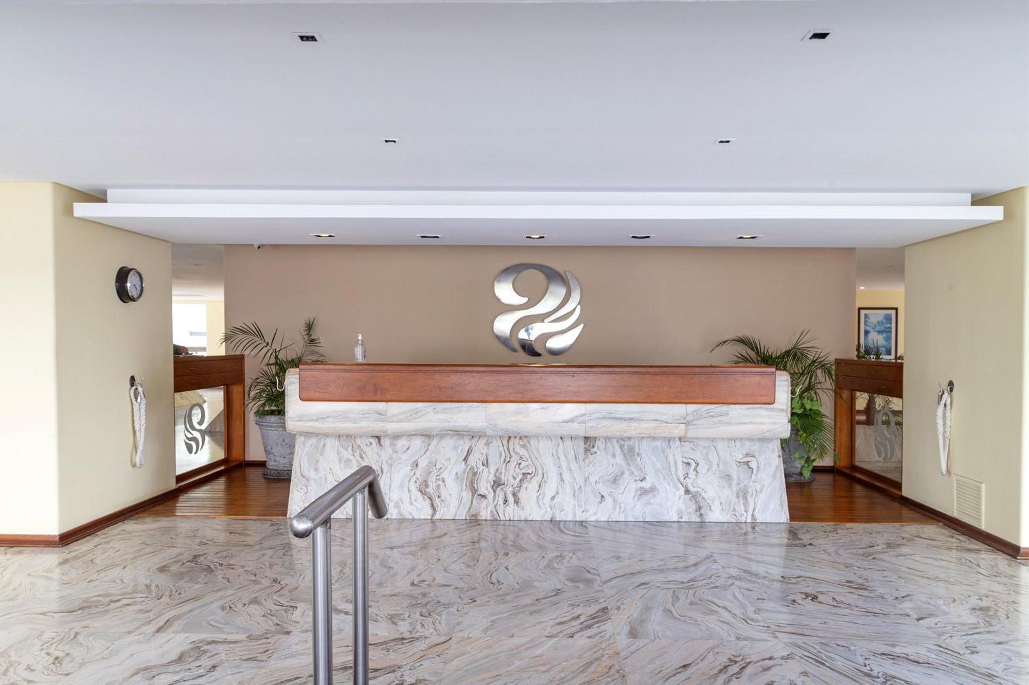 Oceana Suites Fontemar بونتا دل استي المظهر الخارجي الصورة